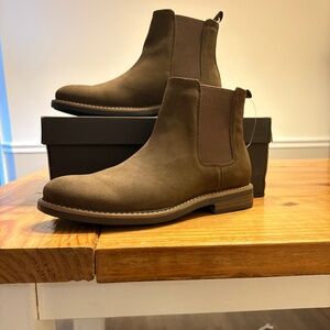 Banana Republic Lug Chelsea Boot